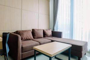 Comfortable 1BR Tree Park City BSD Apartment By Travelio