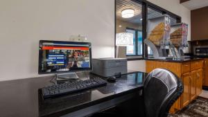 Best Western Plus Wakeeney Inn & Suites