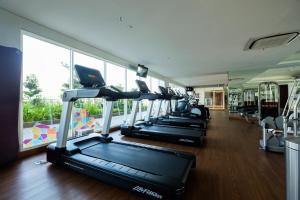 Modern Studio Menteng Park Apartment By Travelio