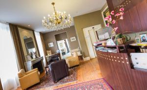 Hotels Le Parc Des Fees Hotel Retaurant & Spa : photos des chambres