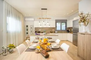 The Sisters Villa - Kalithies