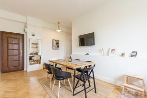 City Chic 3 Bedroom Apartment