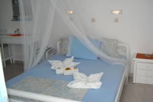 Carmel Studio Apartment Paros Greece