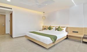 Treebo City Inn, Satara