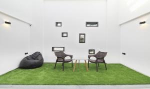 Treebo City Inn, Satara