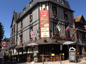 Hotels Le Relais Du Haras - Deauville : photos des chambres