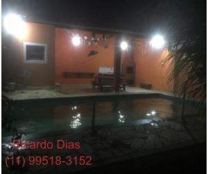 Casa com Piscina