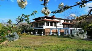 Къща за гости "Мечта" - Zasele