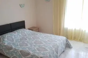 Galini Apartment - Loutraki