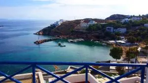 Deck1Syros Premium Apartments - Vári