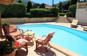 Ferienhaus Villa AEOLOS with private pool. Lagonisi Griechenland