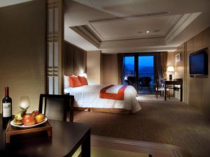 Phòng Giường đôi Nhìn ra Hồ nước (Double with Lake View)