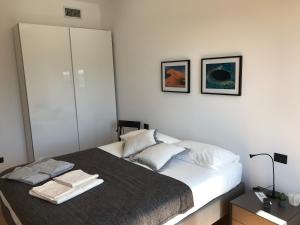 Feel@Home Apartment+Rooms