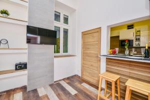 Heart Apartment with FREE Private Parking