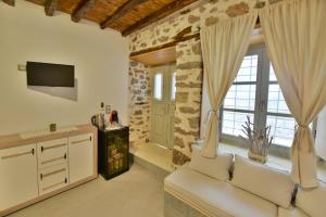 Mastoris Mansion Hydra Greece