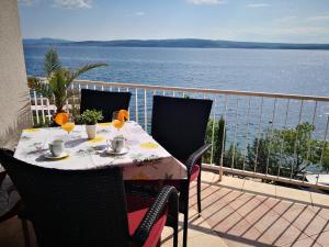 Apartments & Rooms KARLA