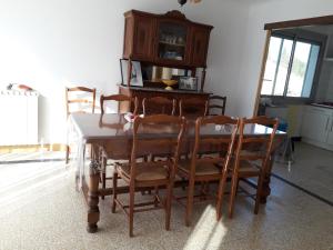 Maisons de vacances A l'Ombre du Figuier : photos des chambres