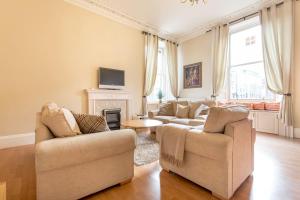 Queen Street Two Apartment