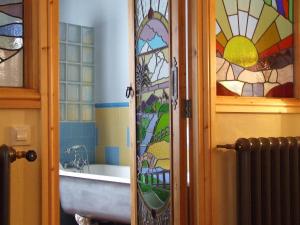 Deluxe Double Room with Bath room in La Flamenca Inn