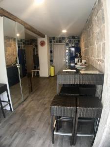 Plaza Stone Apartment