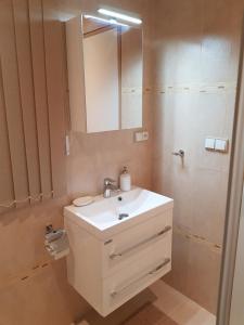 Loučná pod Klínovcem 1203