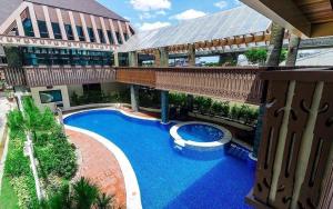 Pine Crest Condominium