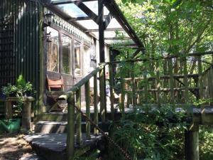 Romany Wagon & Cwtch