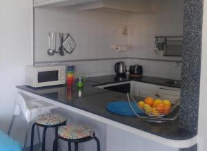 Lovely flat with sea-view, 1 minute walk to beach