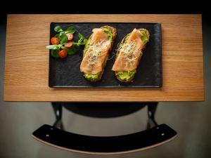 Blue Old Navy Rooms - AE1094