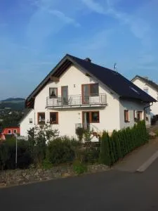 Ferienwohnung Basche - Oberdürenbach