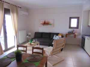 Cozy apartment in Neoi Epivates 1