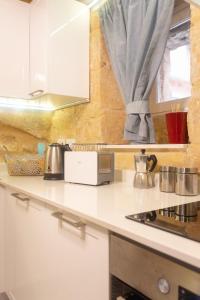 16 lettings - charming character house