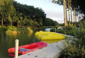 Campings Domaine de Dugny, entre chateaux et zoo de Beauval : photos des chambres