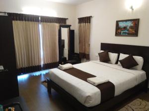 PARADISE PERFECT - non smoking non alcoholic no unmarried couples