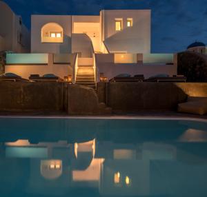 Elitoz Suites Santorini Greece