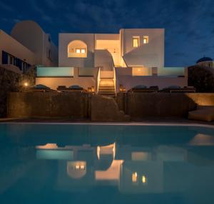 Elitoz Suites Santorini Greece