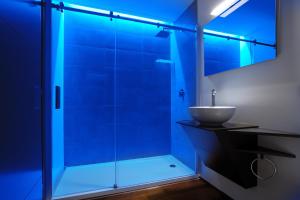 Double or Twin Room with Private Bathroom room in Urban Trend - Guest House