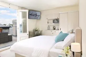 Studio 8 - Penthouse - Melbourne