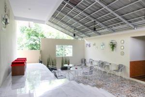 RedDoorz near Jogja Kembali Monument 3