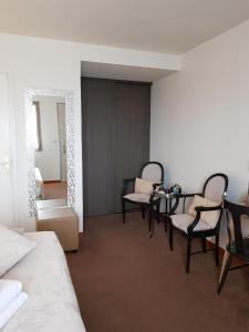 Hotels Hotel L'ideal le Mountbatten : photos des chambres