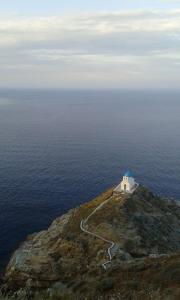 Kastro Gate Apartment ,entrance to an ancient village Sifnos Greece