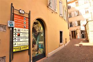 Residenza Castello - Holiday Home Garda Trentino