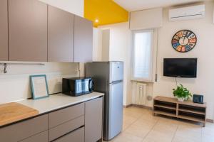 Domus Verona - Ampia residenza Filippini a pochi passi dallArena