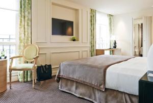 Hotels Grand Hotel Du Palais Royal : photos des chambres