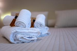 Double or Twin Room with Private Bathroom room in B&B Cairoli