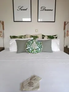 Olive Tree Cottage 2 - Elaiokhórion