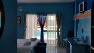 Petite Flower Guest House