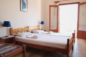 Seaview self catering apartment - Helen No 1 Arkadia Greece