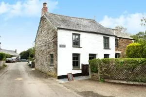 The White Cottage B&B - Michaelstow