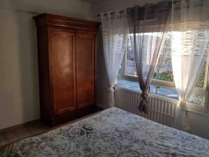 Appartements BedinReims cozy apartment parking and wifi free ideal 4 Adultes et 2 Enfants : photos des chambres